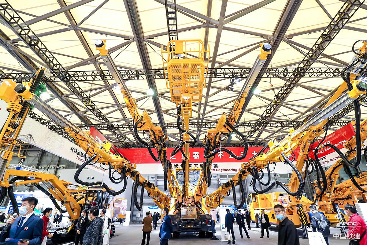 Four-arm Multi-function Rock Drilling Rig